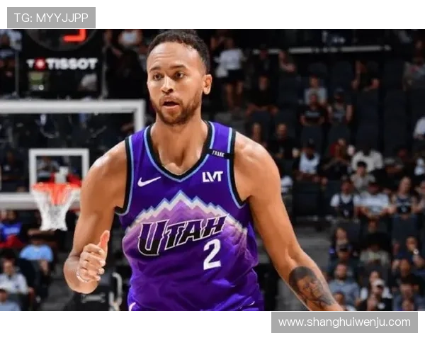 哈珀表现出色6投4中贡献9分3助攻正负值全队最高达到20分